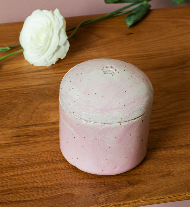 Urna ceramiczna różowa